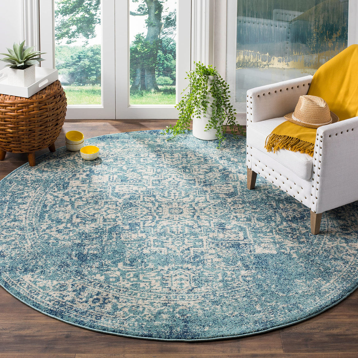 SAFAVIEH Evoke Area Rug 8x10 Large, Ivory & Taupe EVK256E